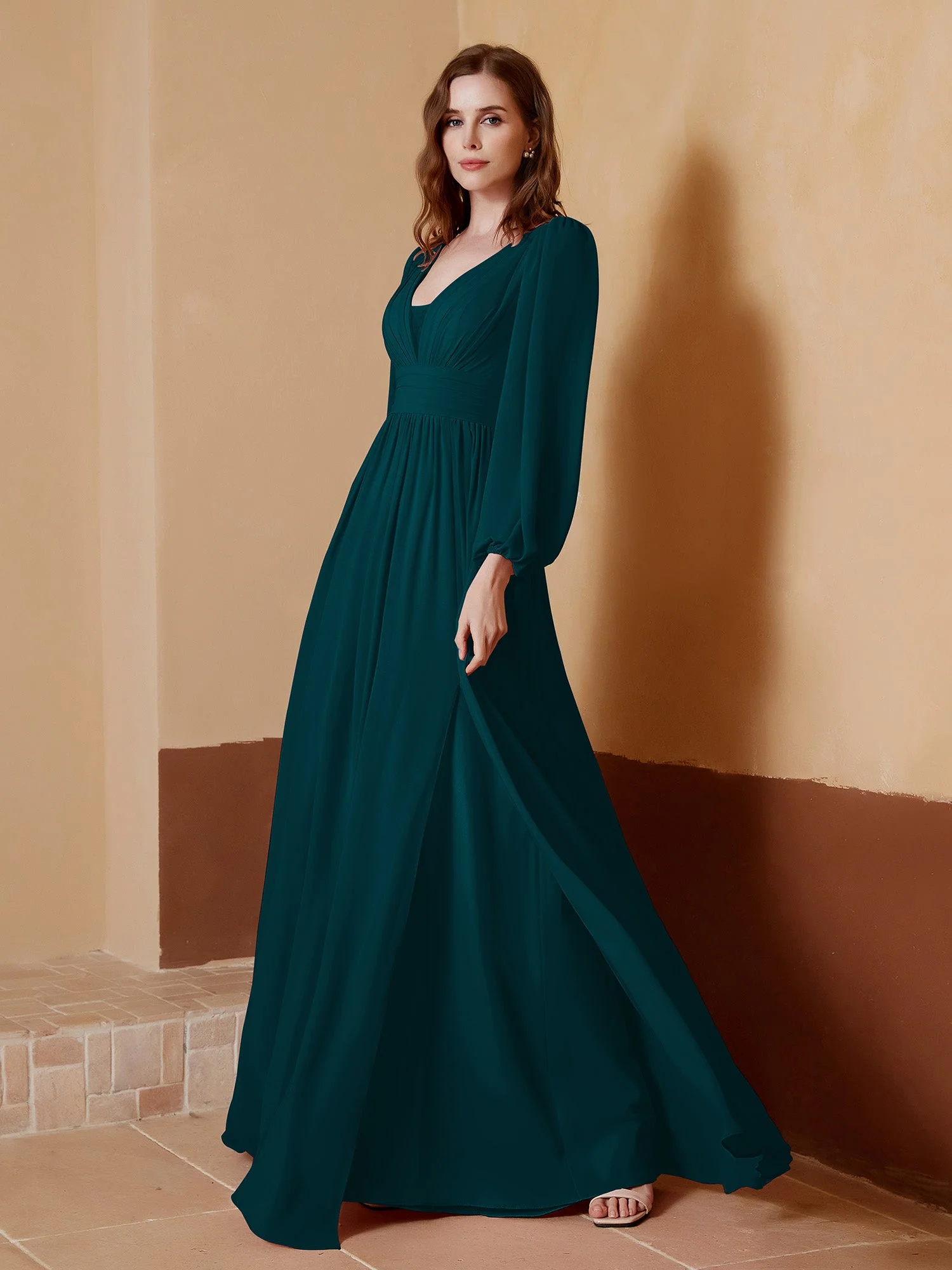 Tiefer V-Ausschnitt Bodenlang Kleid mit Schlitz Kieferngrün - Image 3