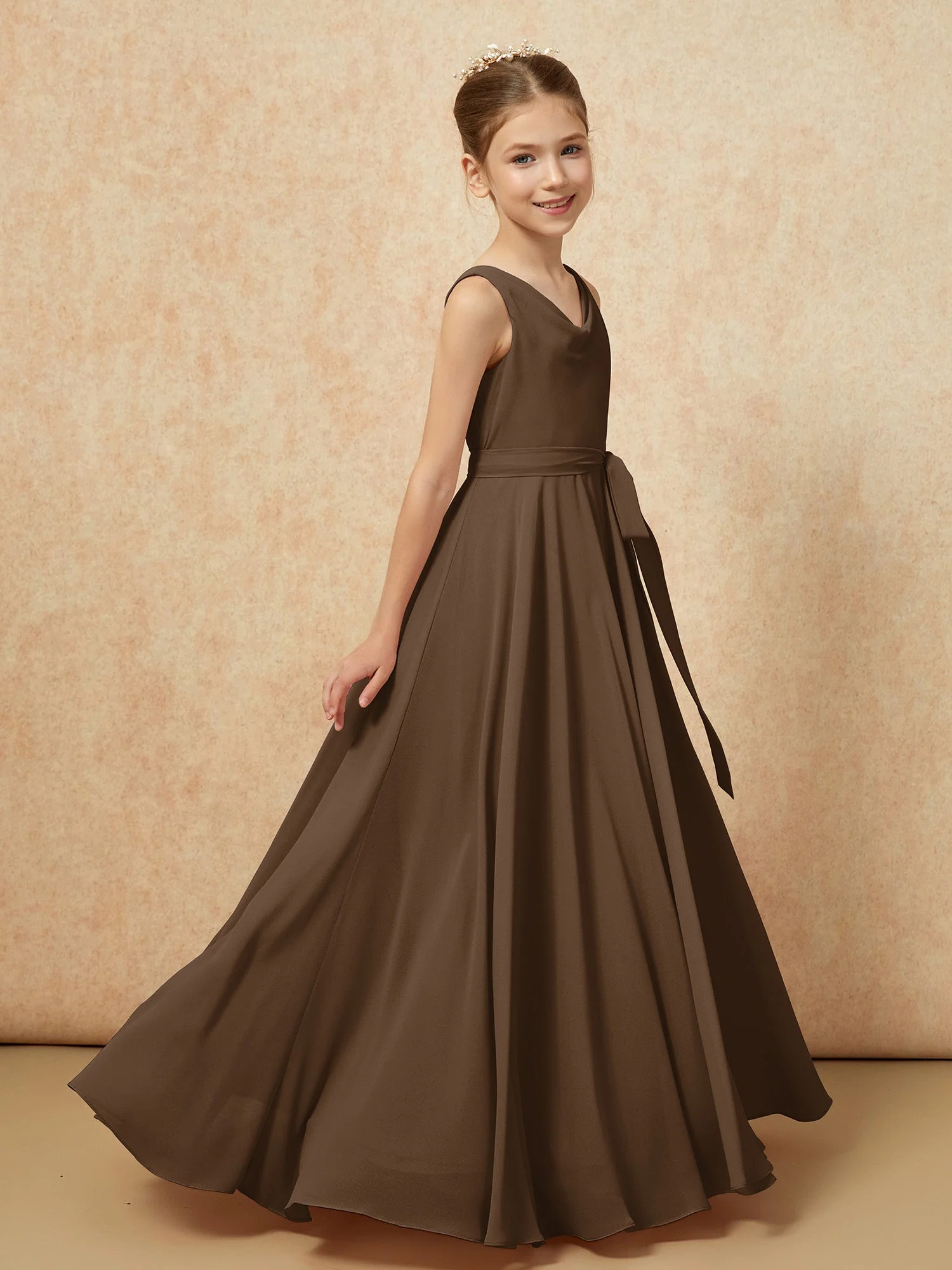 V-Ausschnitt Lang Chiffon Junge Brautjungfernkleider mit Gürtel Braun - Image 3