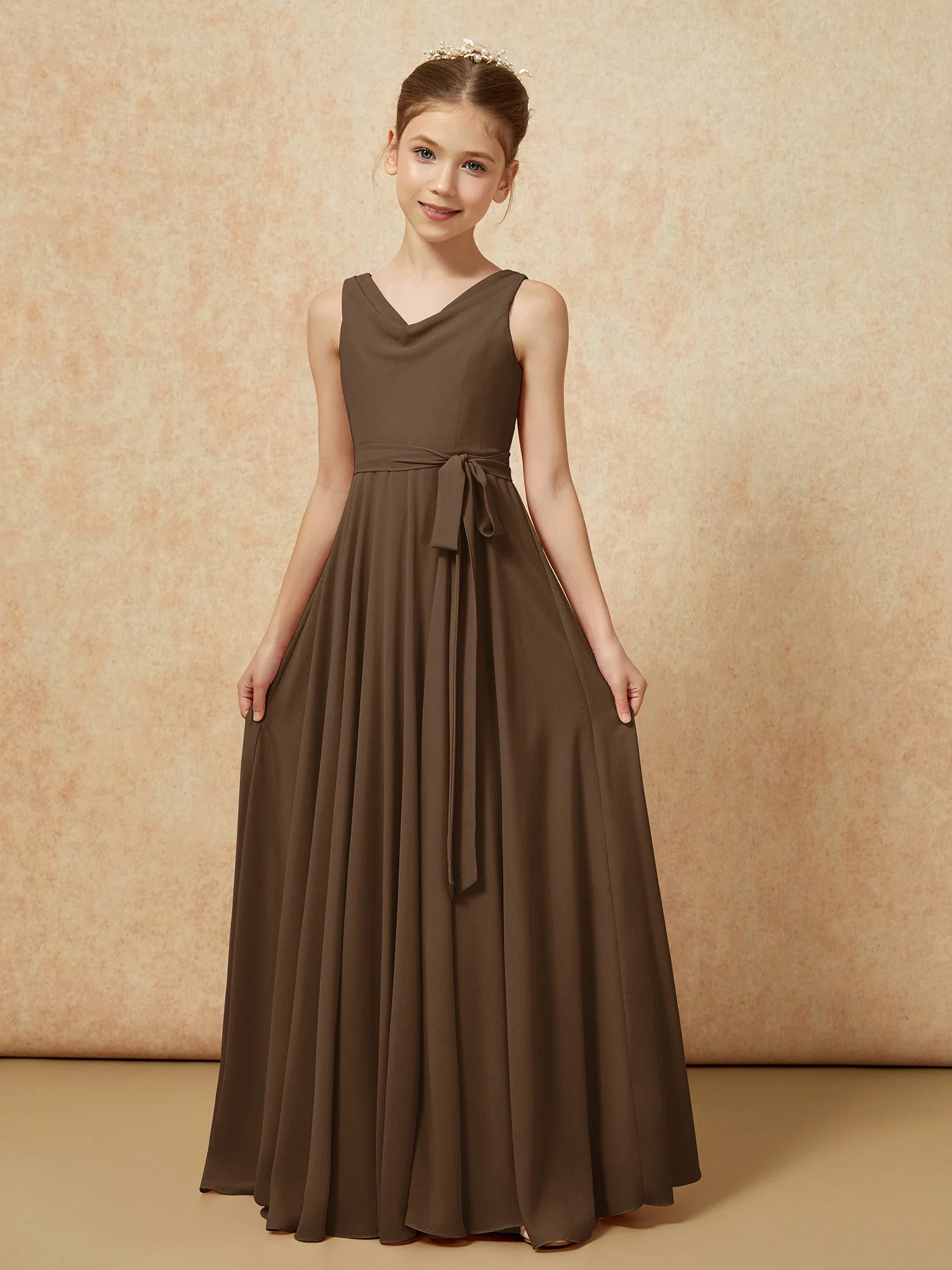 V-Ausschnitt Lang Chiffon Junge Brautjungfernkleider mit Gürtel Braun - Image 5