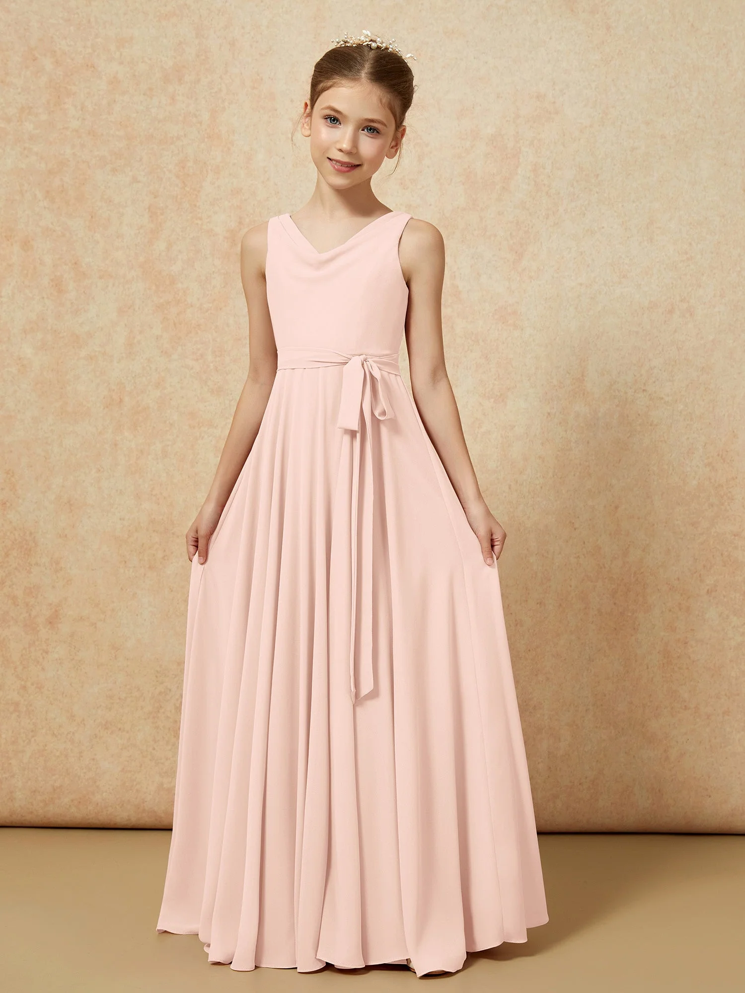 V-Ausschnitt Lang Chiffon Junge Brautjungfernkleider mit Gürtel Perlrosa - Image 5