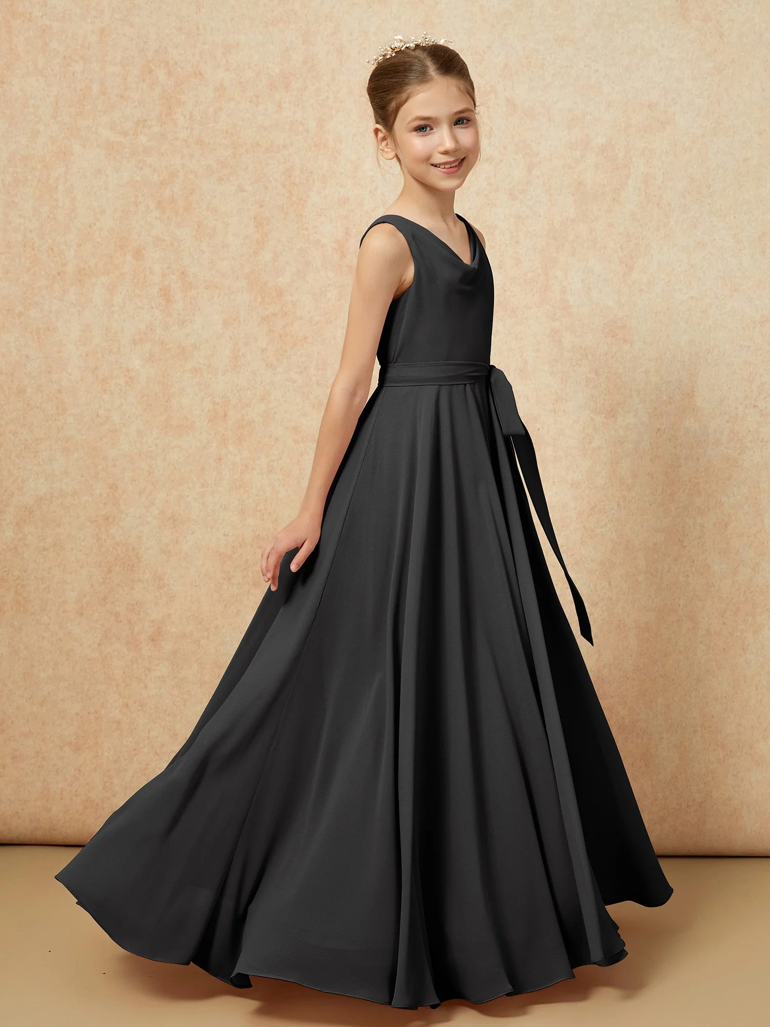 V-Ausschnitt Lang Chiffon Junge Brautjungfernkleider mit Gürtel Schwarz - Image 3
