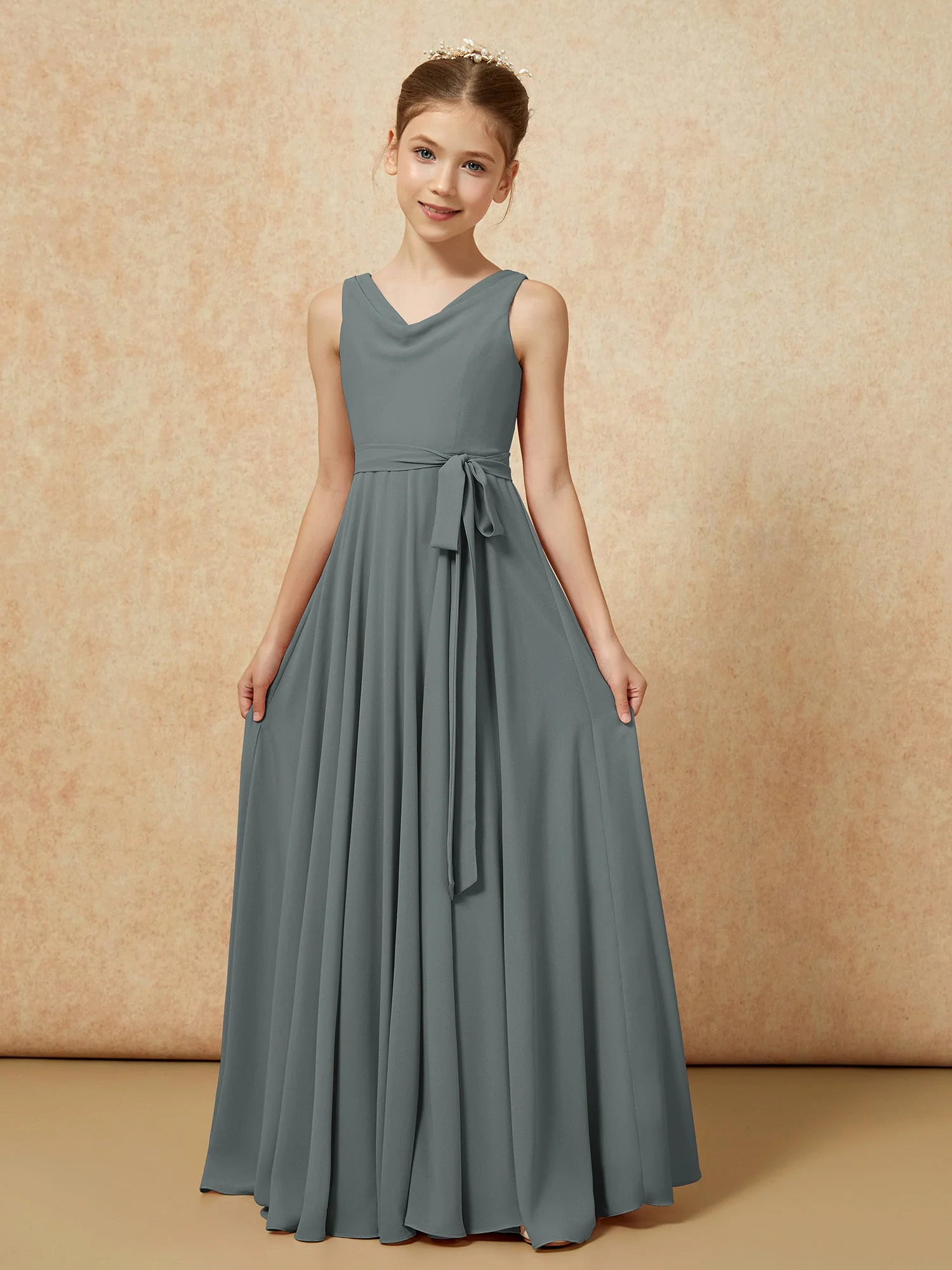 V-Ausschnitt Lang Chiffon Junge Brautjungfernkleider mit Gürtel Stahlgrau - Image 5