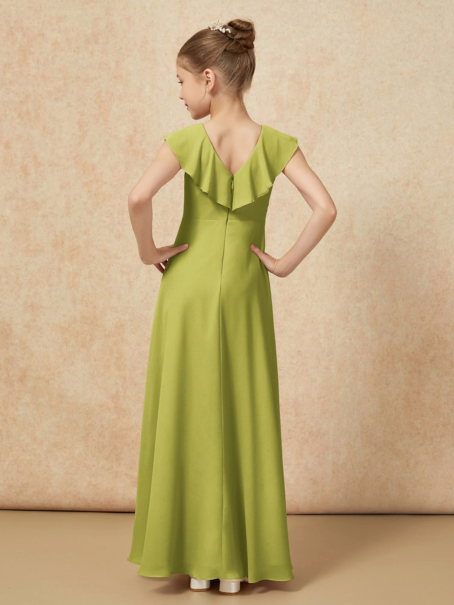 V-Ausschnitt Rüschen Chiffon Junge Brautjungfernkleider mit Schlitz Kleegrün - Image 2