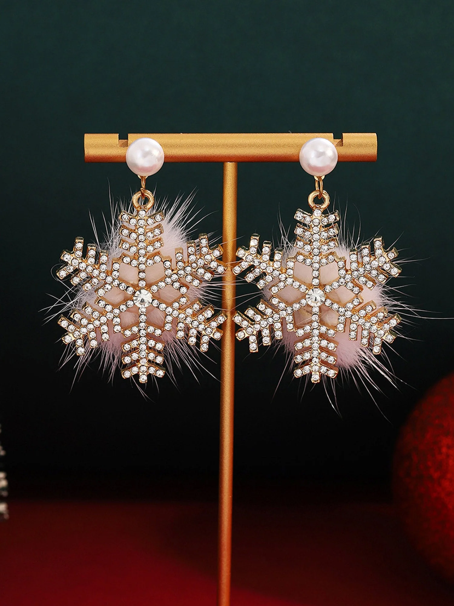Weihnachts Plüsch Schneeflocken Diamant Perlen Ohrringe - Image 4