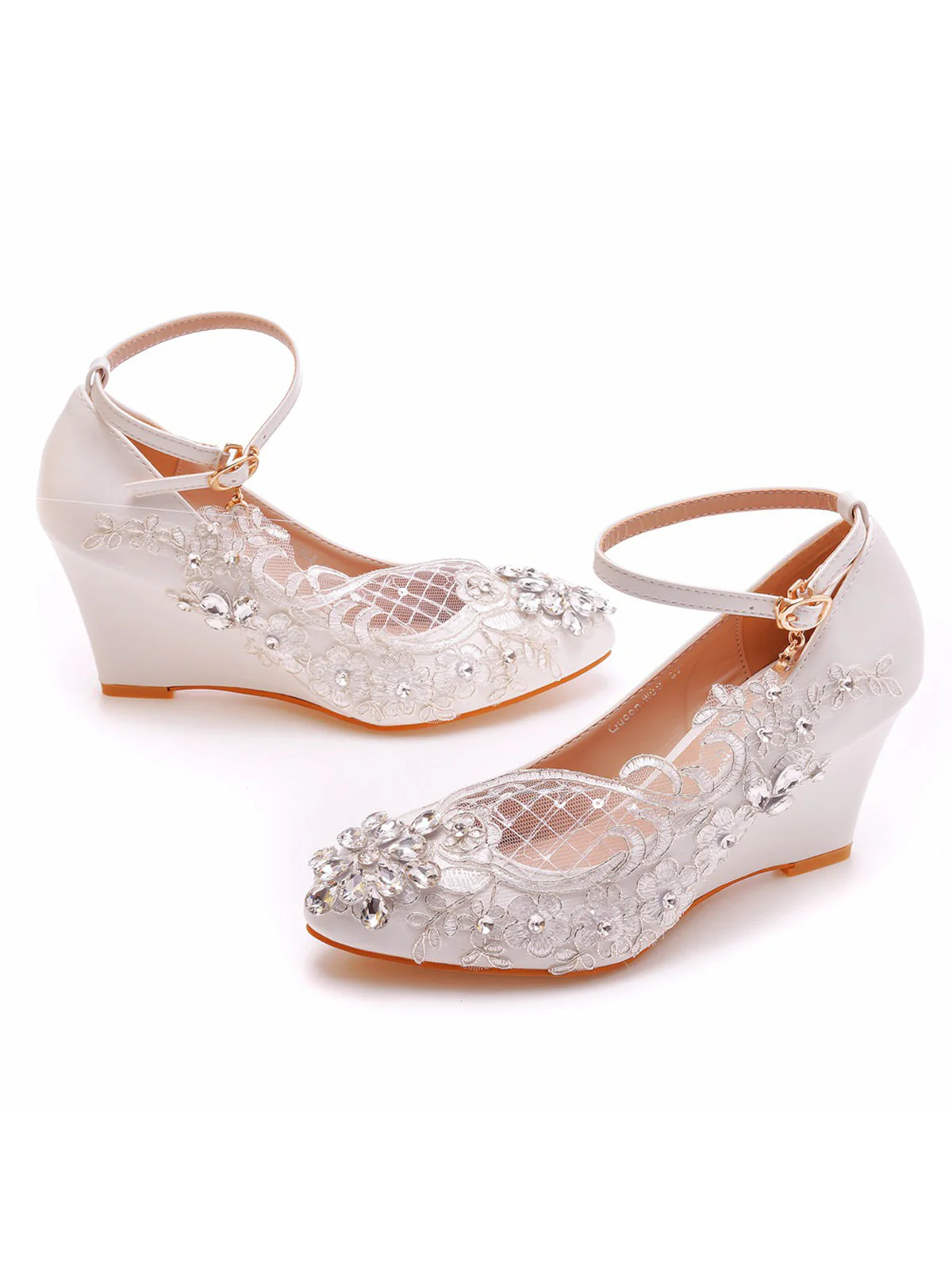 Weißer High Heel mit spitzer Spitze und Strass - Image 4